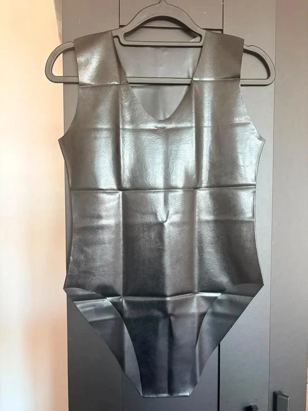 Black bodysuit - latex - size 40 (M) – photo 2